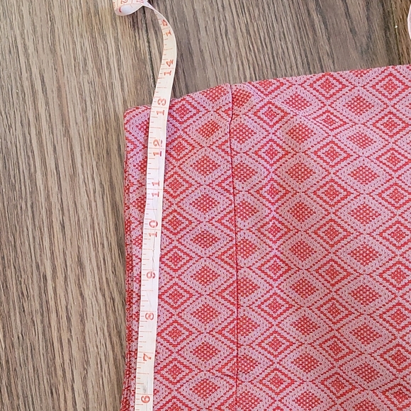 RW&Co Red Pattern pull on pencil career wear skirt Sz S - Picture 5 of 8